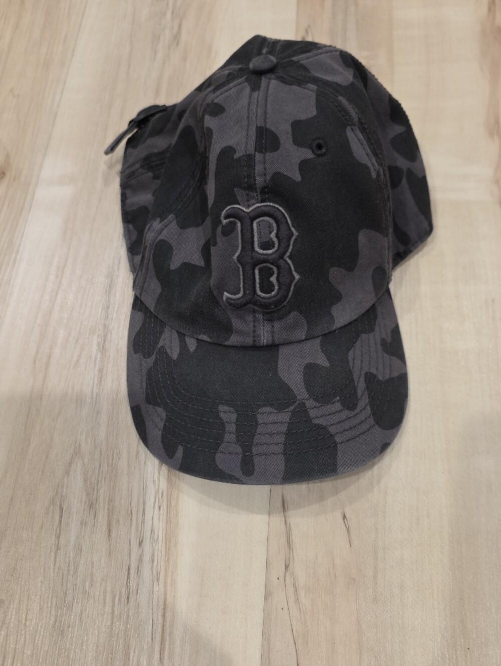 47 Brand Boston Redsox Black & Gray Camo Baseball Cap